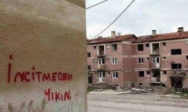 Gönlümüzün üzerinde asılı duran