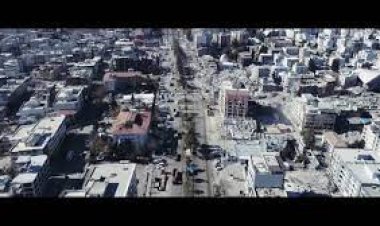 Uğur Işılak - Burası Dünya şarkı sözleri