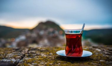 Yağmurlu ve soğuk İstanbul sabahı