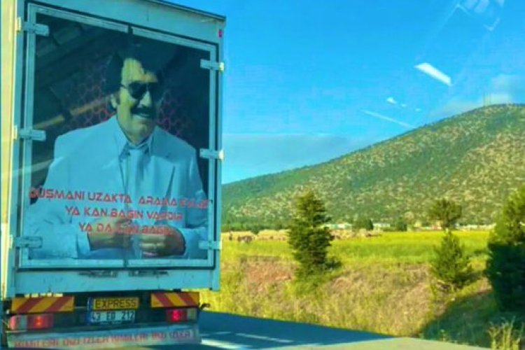 İnsanı farkLı duyguLar kanser eder ihaLe sigaraya kaLır.