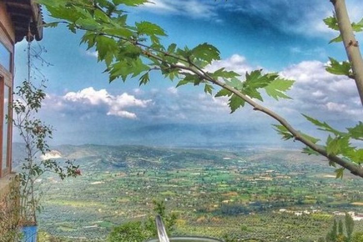 Herşeyi bilen degil, kadir kıymet bilen insanlar olsun hayatınızda.