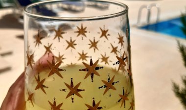 Sıcak  çok sıcak yanıyor  ortalık