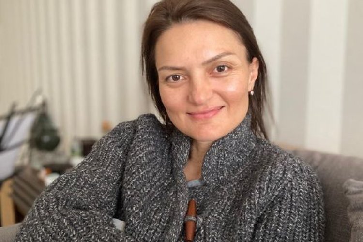 anne mutsuzsa kimse mutlu değildir