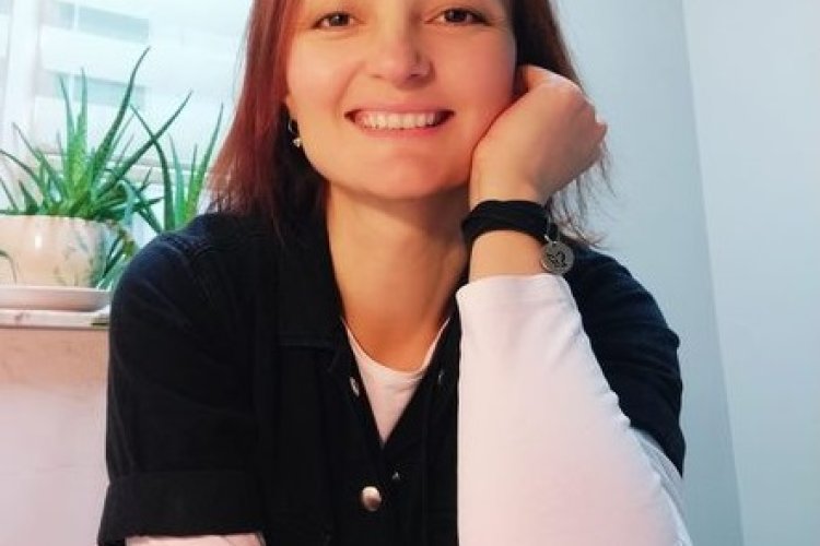 Bugünlerde bu konuda yayınlanmış yazı, video ve çeşitli kaynakları inceleme fırsatım oldu. Bu konuda diğer insanlara katkı sağlamak adına pek çok kişinin emeğinin olduğunu ve eğer gerçekten bu konuyu önemseyebilirsek katkılarının olacağına kalpten inanıyo