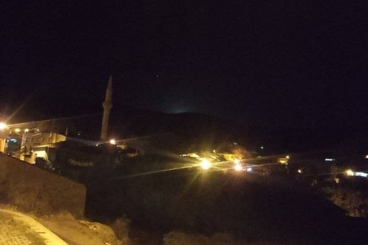 Karanlığı aydınlatmanın derdi
