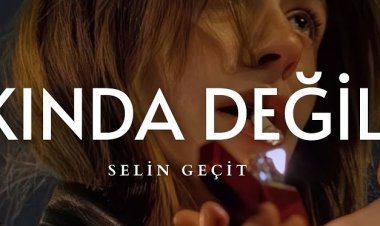 Selin - FARKINDA DEĞİLDİN şarkı sözleri