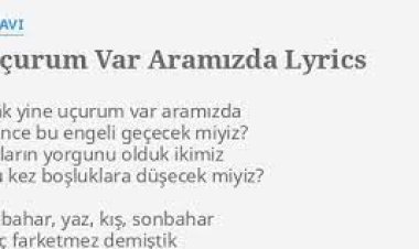 Suavi - Uçurum Var Aramızda şarkı sözleri