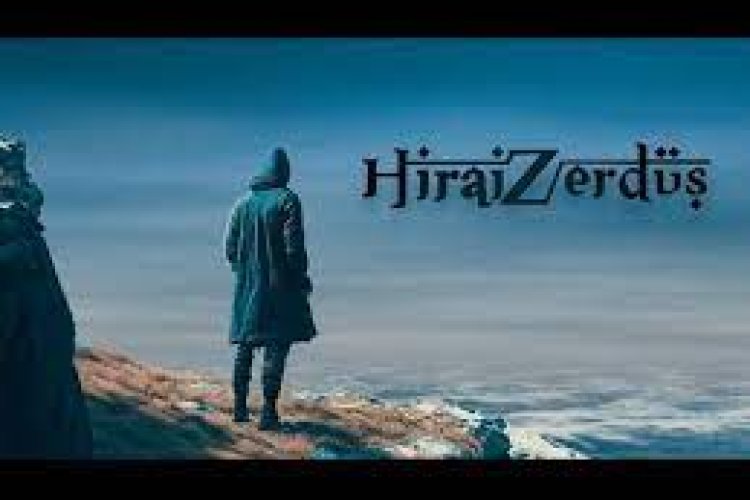 HiraiZerdüş | Göğe bak benimle