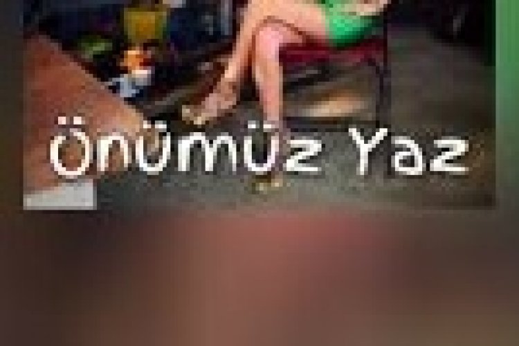 Simge - Önümüz Yaz şarkı sözleri