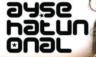 Ayşe Hatun Önal - Aç Kapıyı şarkı sözleri