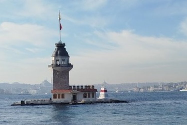 Uzakları yakın kılmak