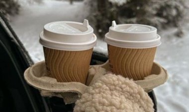 Sonra birden kalabalığın içinde