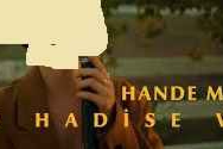 Hande Mehan - Bir Hadise Var şarkı sözleri