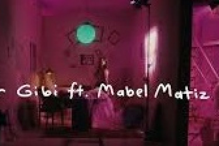 Selin - Mabel Matiz - YANILIR GİBİ şarkı sözleri