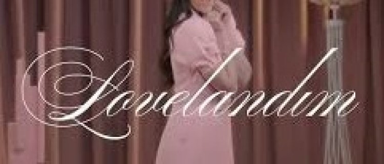 Hande Ünsal - Lovelandım şarkı sözleri