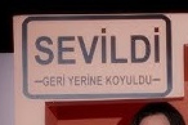Gökçe Özgül Sevdi Beni albumu sözleri
