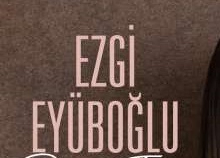 Ezgi Eyüboğlu - Bize Ne Kalır şarkı sözleri